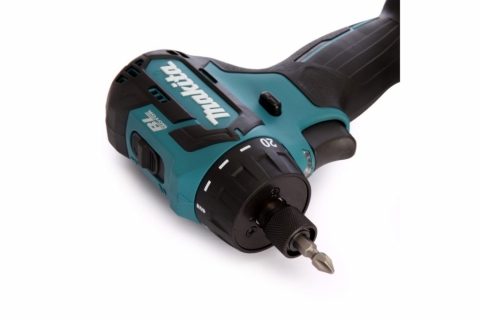 products/Аккумуляторный шуруповерт Makita DF032DWMX1 арт. 184389